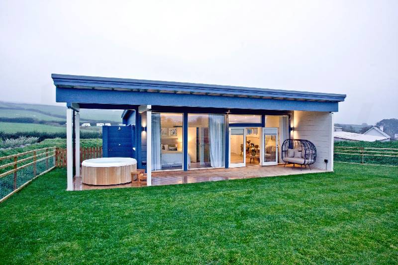 Click here for more about Thistledown, March End Lodges