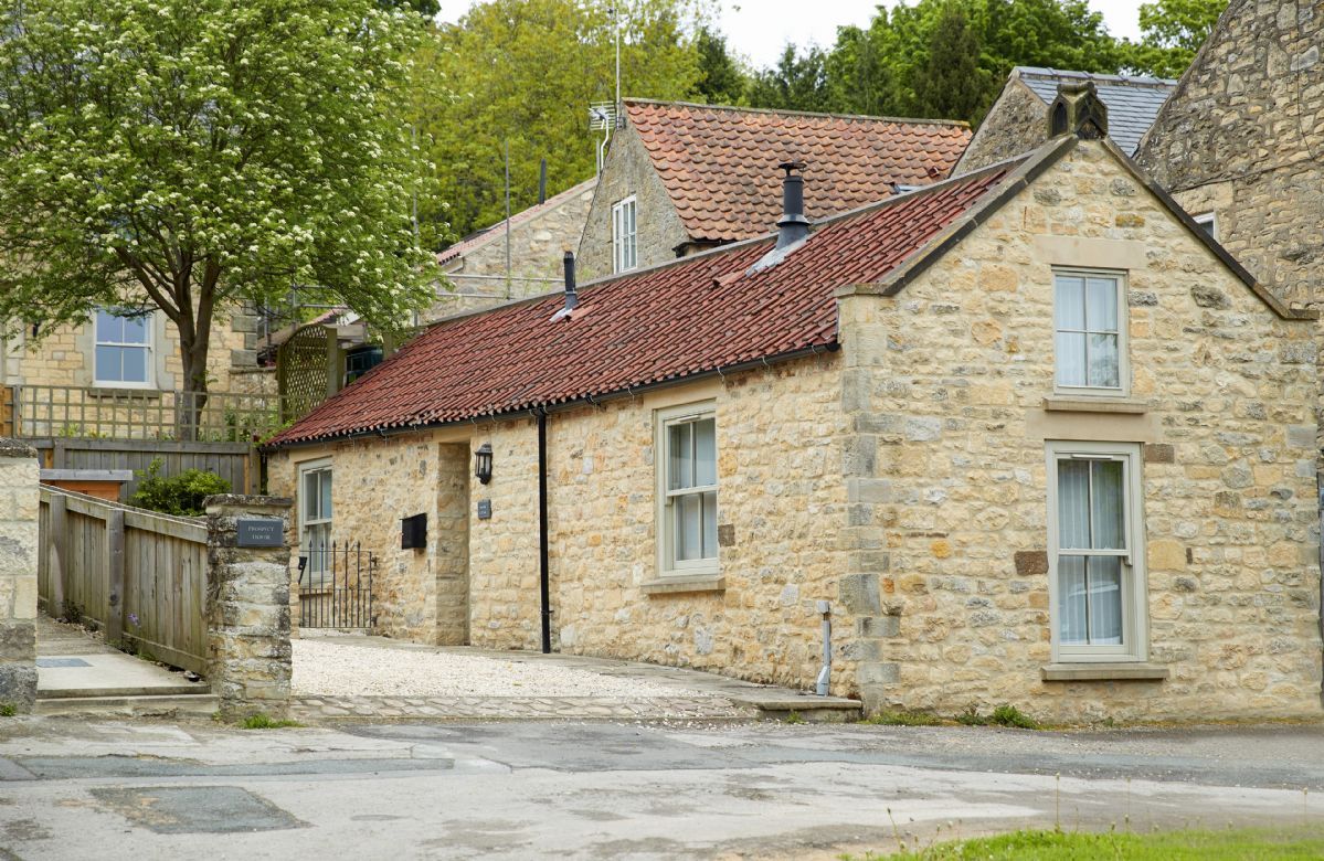 Click here for more about Mason's Cottage