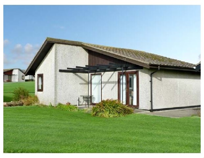 Click here for more about 23 Laigh Isle