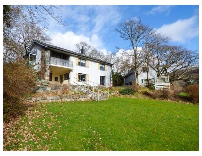 Click here for more about Gardd Ynys