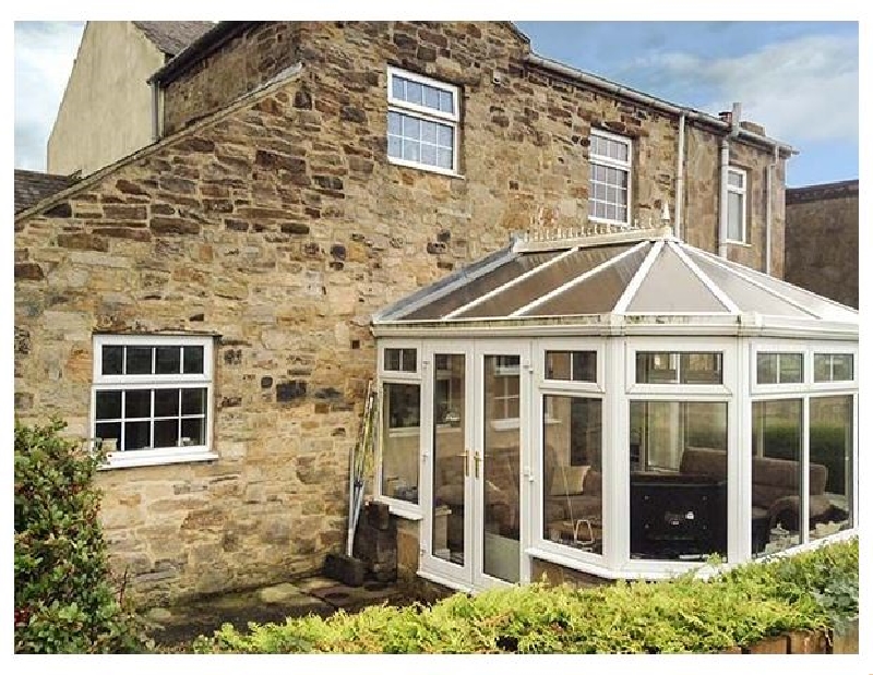 Click here for more about Laurel Cottage