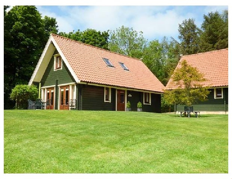 Click here for more about Apple Tree Lodge