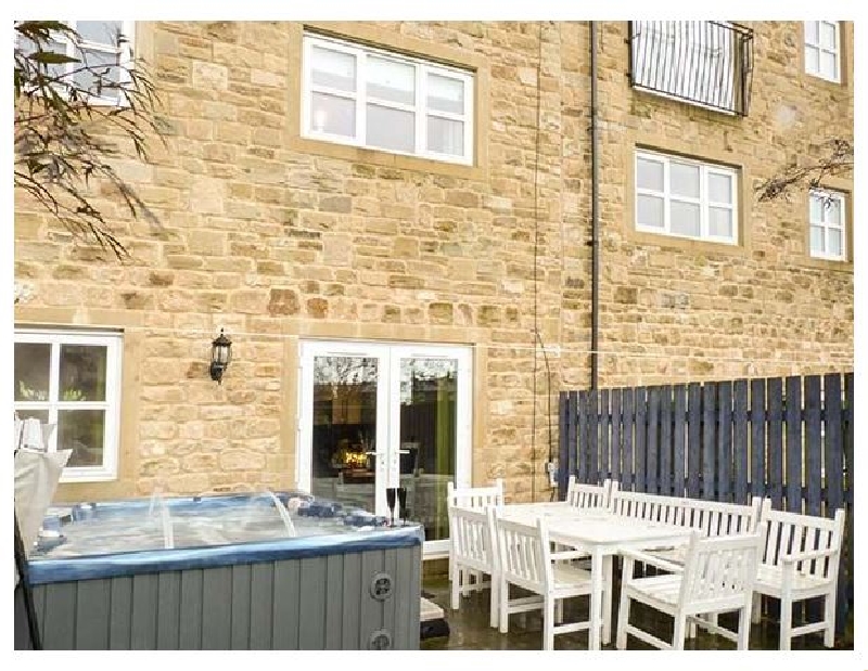 Click here for more about Pinnacle View