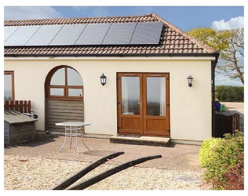 Click here for more about 2 The Stables