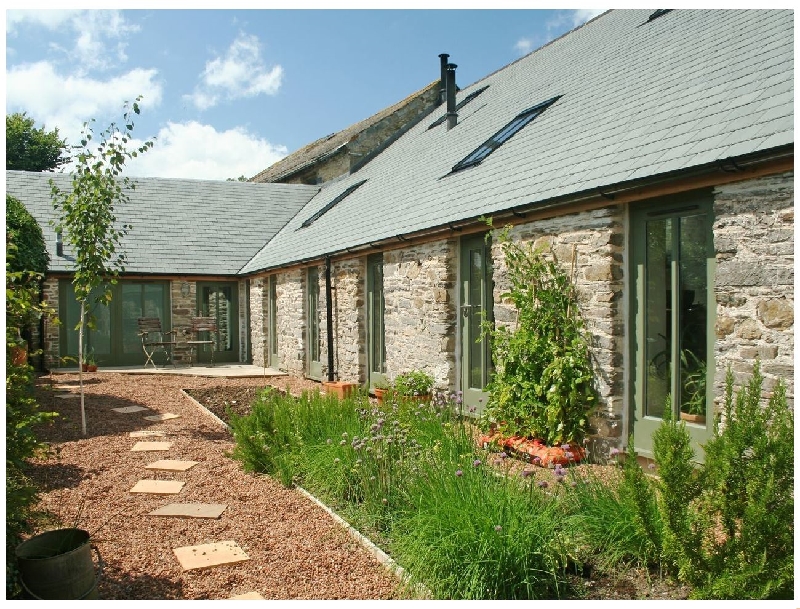 Click here for more about Abbots Ash