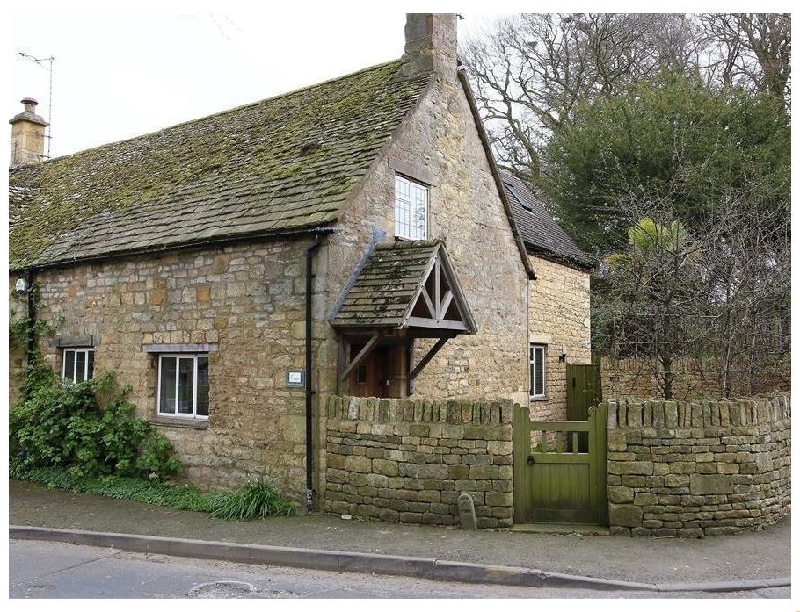 Click here for more about 1 Church Cottages