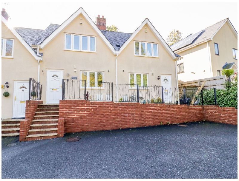 Click here for more about Serendipity Cottage