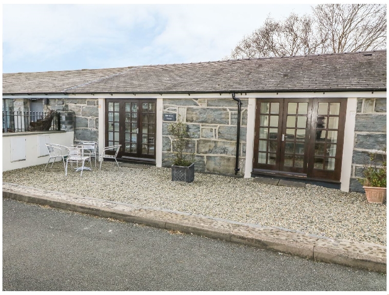 Click here for more about Maritime Mews- 6 The Oakleys