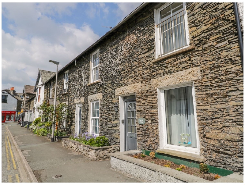 Click here for more about Myrtle Cottage