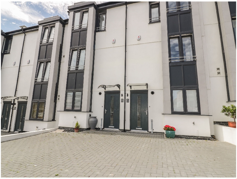 Click here for more about 5 Ocean Heights