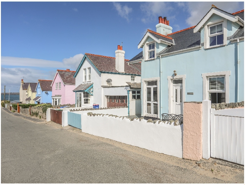 Click here for more about Ty Haf