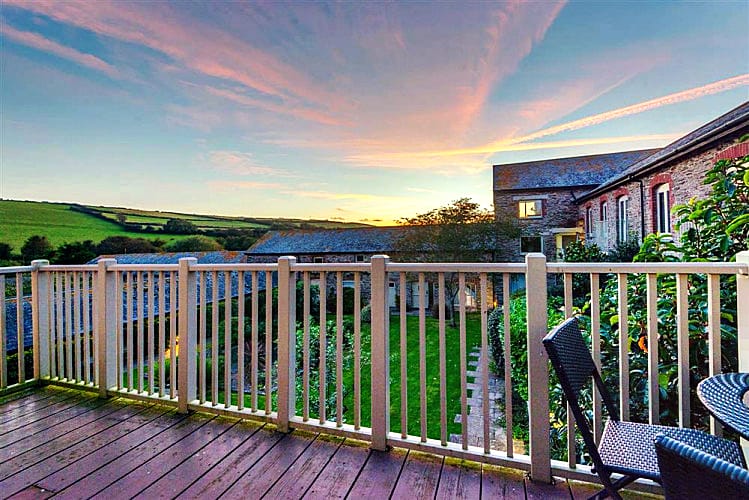 Click here for more about Court Barton Cottage No 11