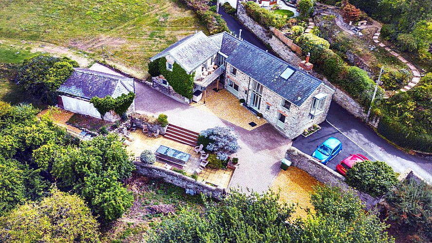 Click here for more about Farthingfield